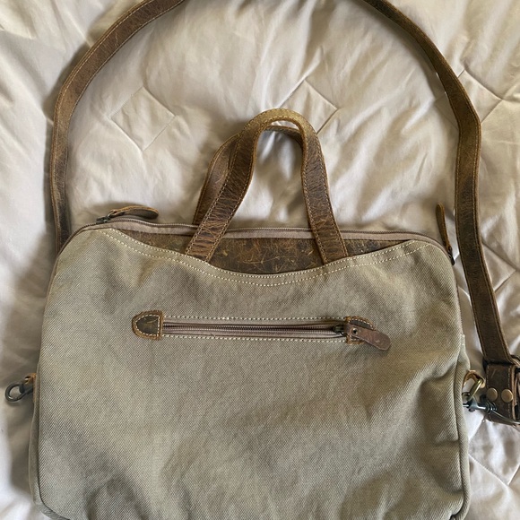 Myra messenger bag - Picture 2 of 5